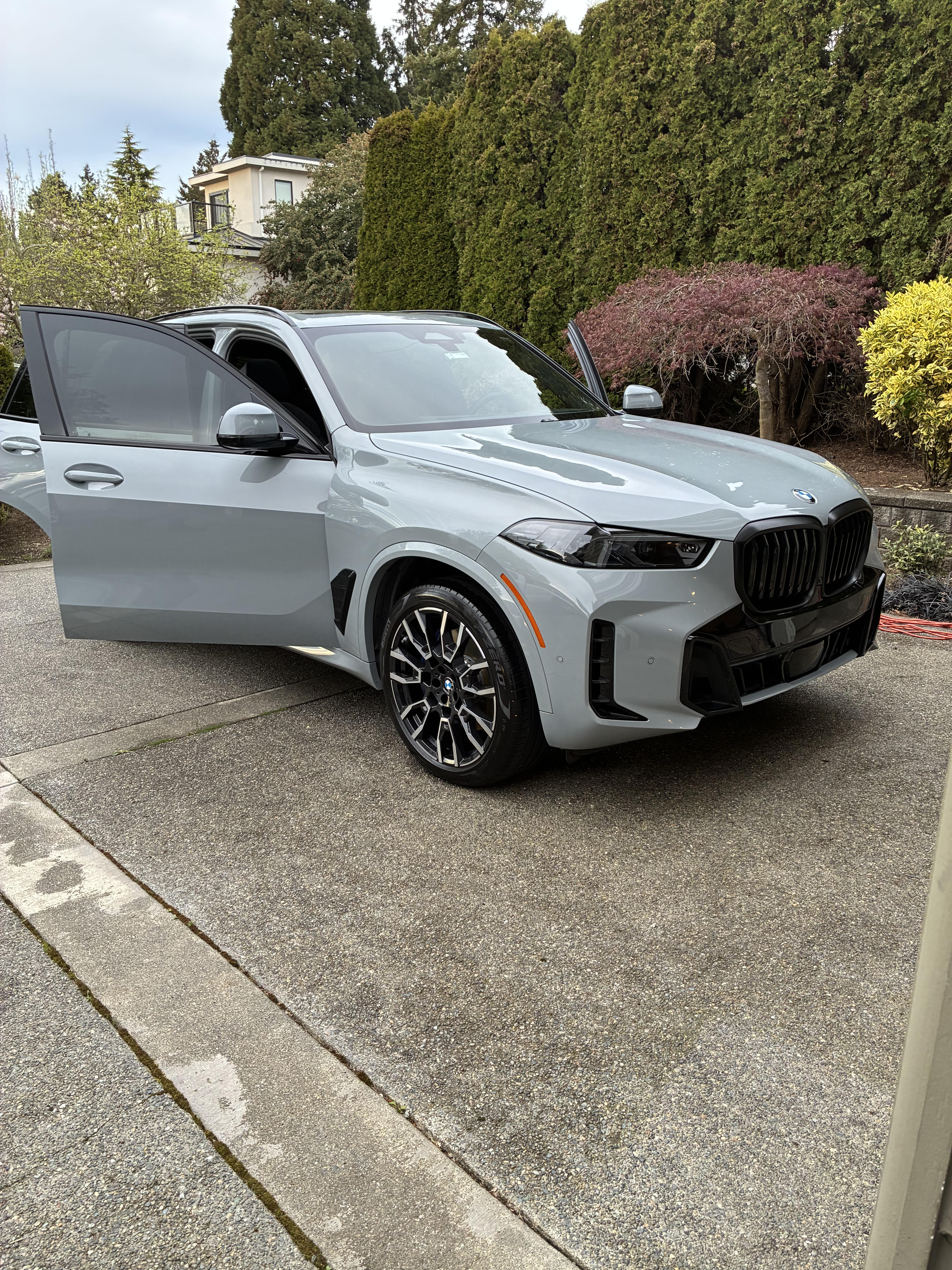 Polish + Full Detail — 2024 BMW X5